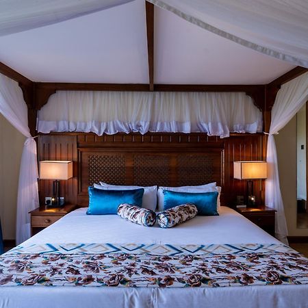 Ciala Resort Hotels In Кісуму Екстер'єр фото