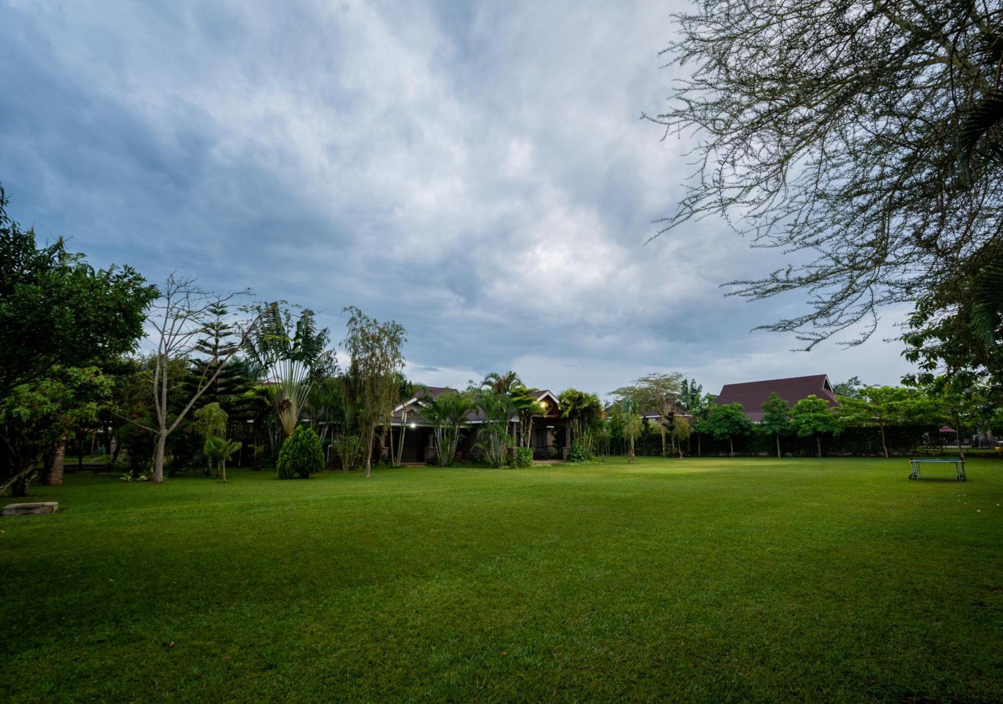 Ciala Resort Hotels In Кісуму Екстер'єр фото