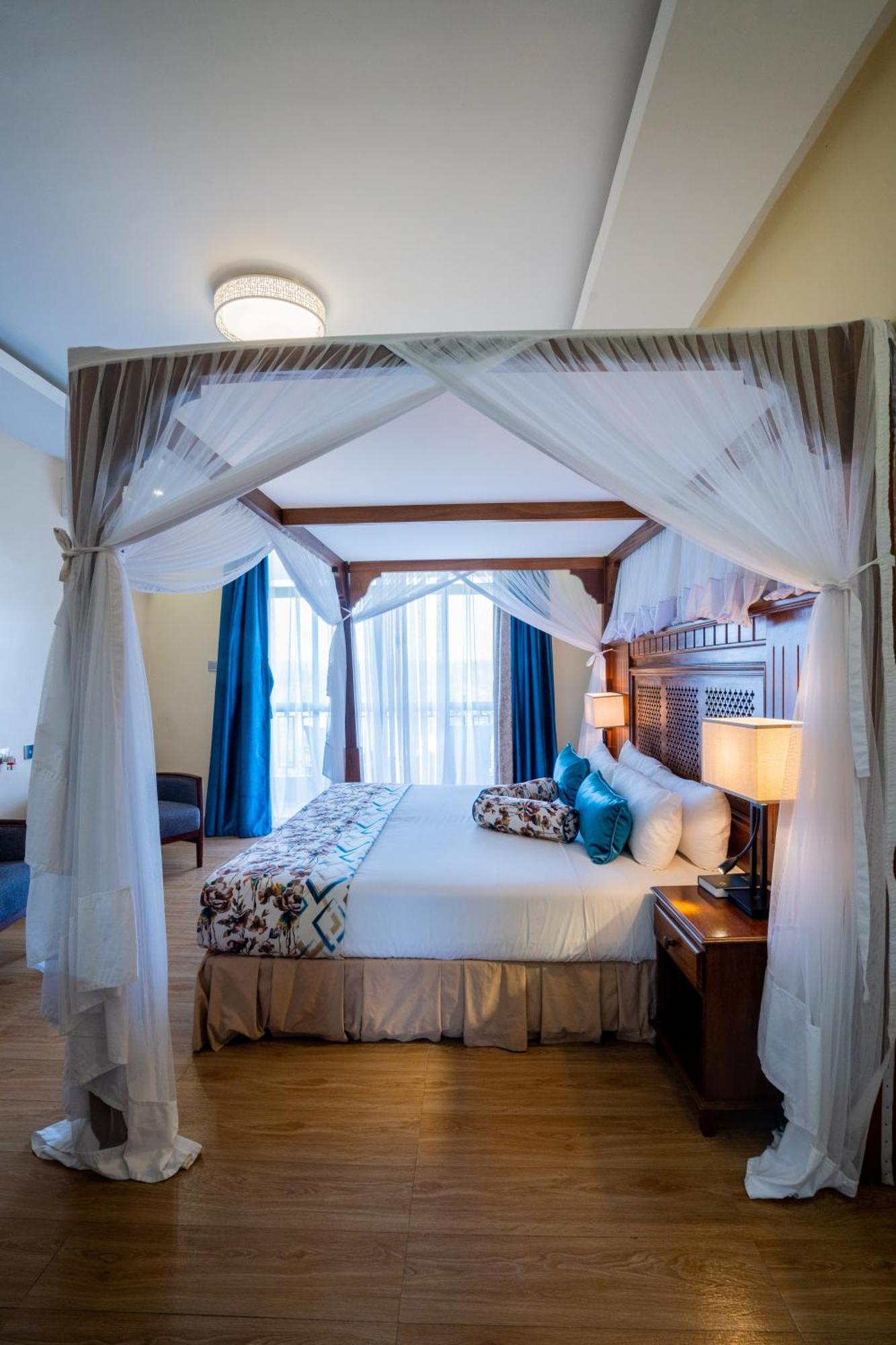 Ciala Resort Hotels In Кісуму Екстер'єр фото