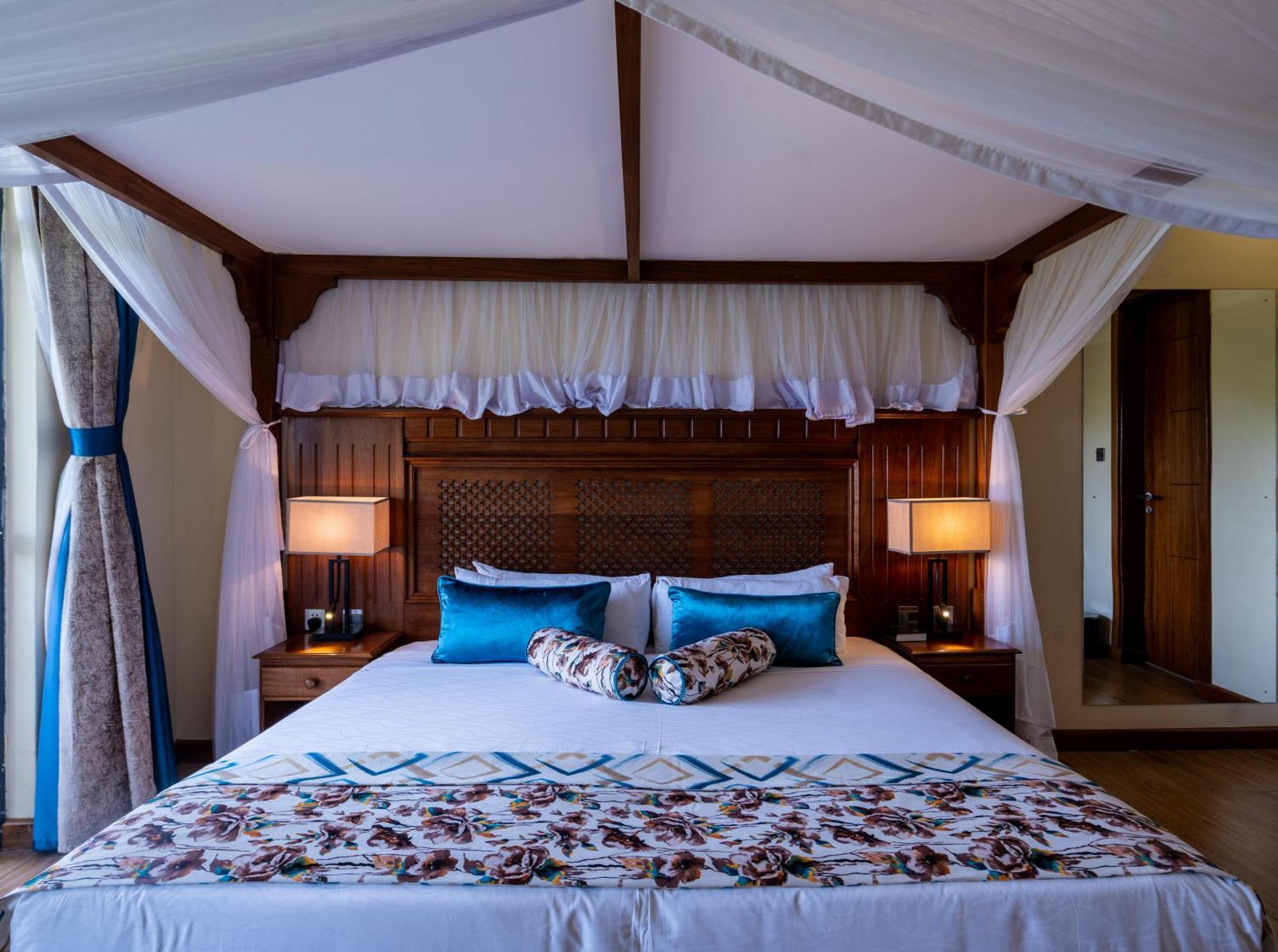 Ciala Resort Hotels In Кісуму Екстер'єр фото