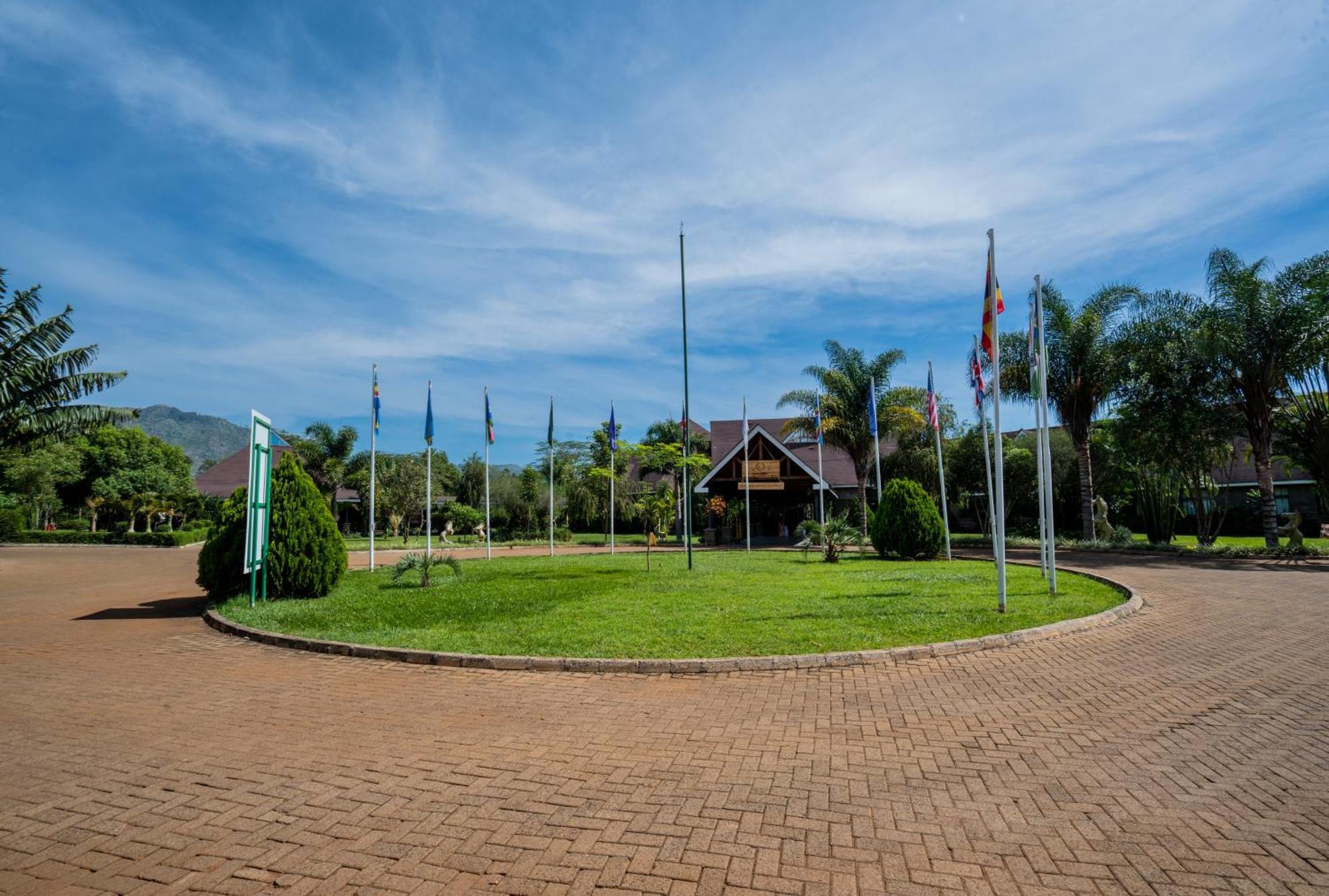 Ciala Resort Hotels In Кісуму Екстер'єр фото